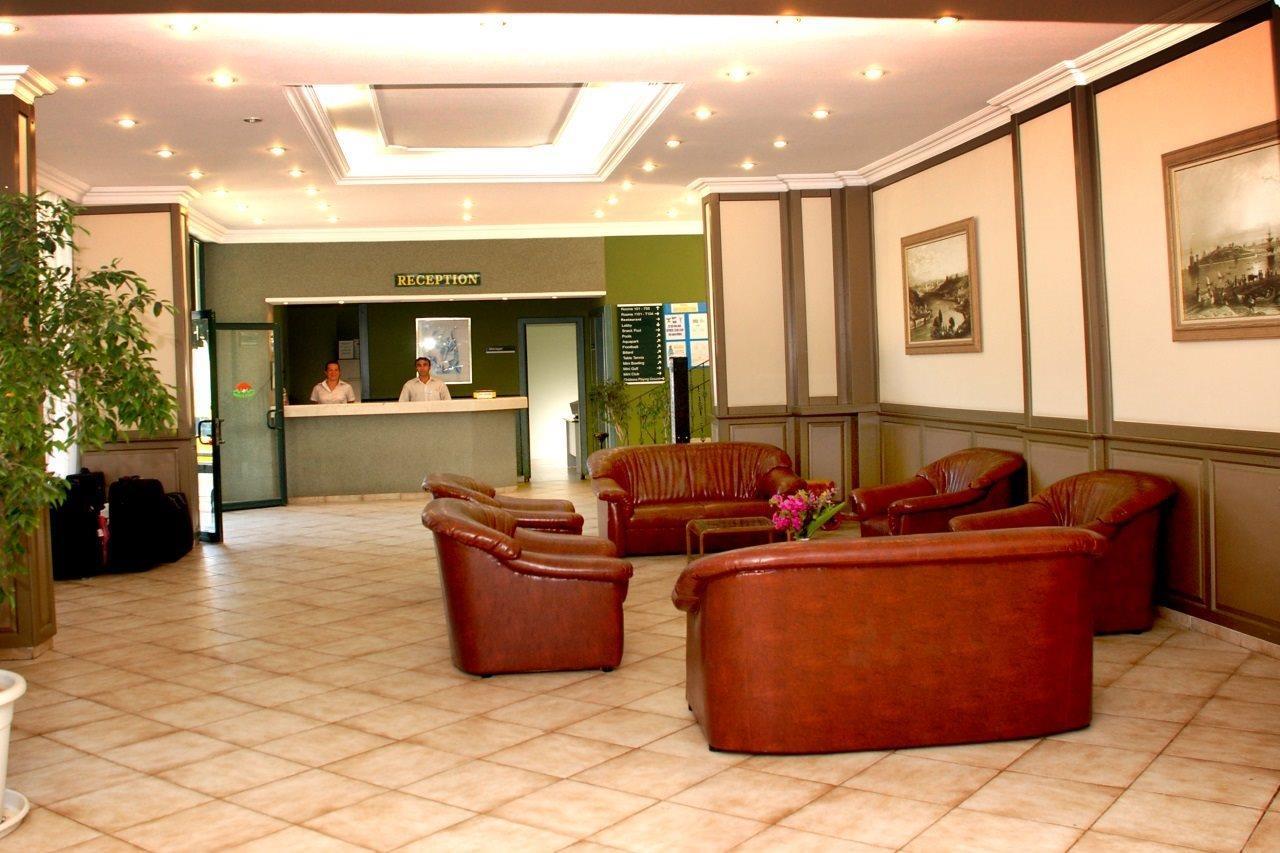 Aparthotel Green Park 阿拉尼亚 外观 照片